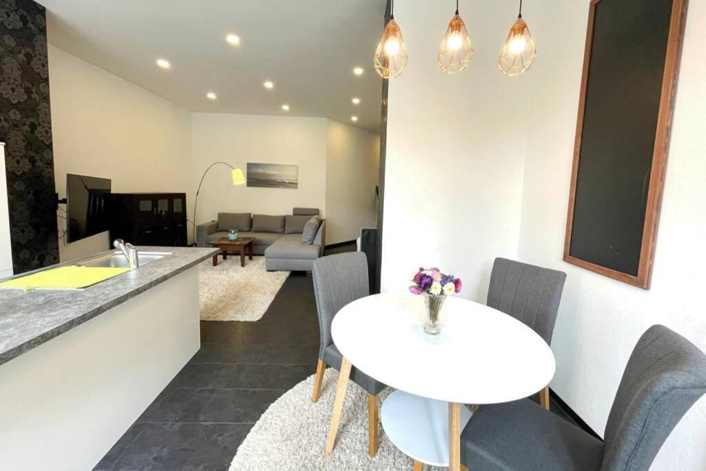 Villa Einhorn: Altstadt Loft Mit Privater Terrasse Гослар Экстерьер фото
